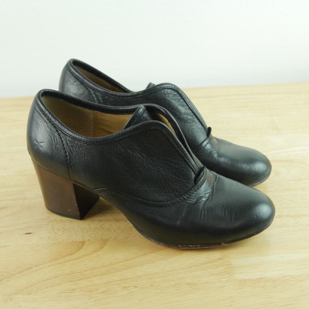 Frye Stella Slip On Bootie Size 7.5 Black Leather Chunky Heel Academia Round Toe